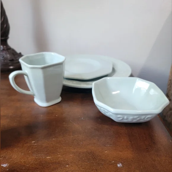 Embossed Solid Tableware Country - Picture 4 of 12